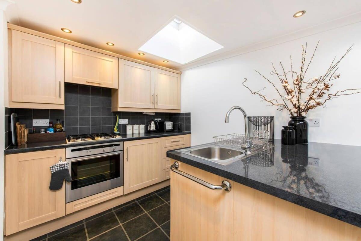 Apartamento Idyllic Mews In Fantastic Location! *